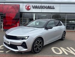 Used 2025 Vauxhall Astra Ultimate Hatchback | £18,777 (Super price)