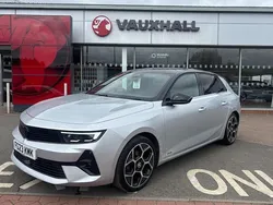 Used 2025 Vauxhall Astra Ultimate Hatchback | £18,882 (Good price)