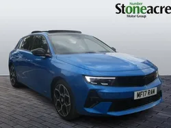 Blue Used 2023 Vauxhall Astra Ultimate Hatchback | £20,995 (Fair price)