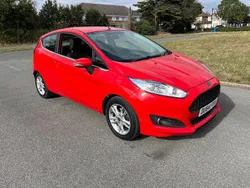 Red Used 2015 Ford Fiesta Zetec Hatchback | £3,995 (Good price)