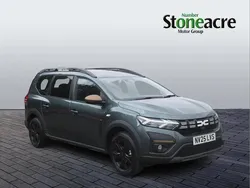 Green Used 2025 Dacia Jogger Extreme MPV | £23,000 (Fair price)