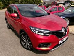 Red Used 2019 Renault Kadjar Version S SUV | £10,399 (Fair price)