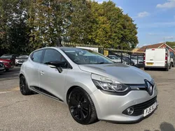 Silver Used 2015 Renault Clio IV Dynamique Hatchback | £7,990 (Fair price)