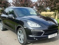 Black Used 2011 Porsche Cayenne SUV | £10,490 (Fair price)