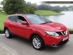 Red Used 2015 Nissan Qashqai Acenta Premium SUV | £6,000 (Super price)