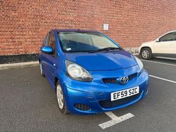 Blue Used 2010 Toyota Aygo Hatchback | £1,800 (Fair price)