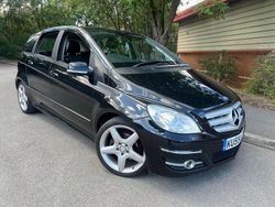 Black Used 2009 Mercedes B200 MPV | £2,990 (Expensive)