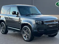 New 2025 Land Rover Defender SE Dynamic SUV | £73,706 (Expensive)