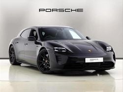 Black Used 2024 Porsche Taycan Estate | £76,990 (Expensive)