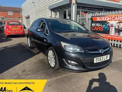 Black Used 2013 Vauxhall Astra Elite Hatchback | £2,295 (Good price)