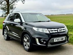Black/white Used 2015 Suzuki Vitara SZ-T SUV | £5,450 (A bit pricey)