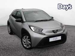 Silver Used 2022 Toyota Aygo X PURE SUV | £11,099