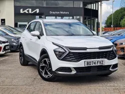 White Used 2024 Kia Sportage 2 SUV | £22,700 (Super price)