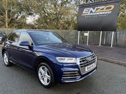 Blue Used 2018 Audi Q5 S-Line SUV | £15,495 (Fair price)