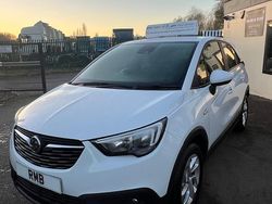 White Used 2018 Vauxhall Crossland X SUV | £6,506 (Fair price)