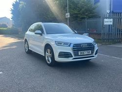 White Used 2017 Audi Q5 S-Line SUV | £19,750 (Fair price)