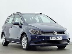 Blue Used 2018 VW Golf VII SE Hatchback | £11,298 (Good price)