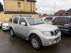 Silver Used 2014 Nissan Pathfinder Tekna SUV | £7,995