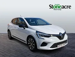 White Used 2023 Renault Clio V Evolution Hatchback | £11,890 (Super price)