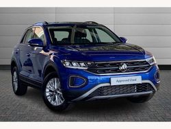 Ravenna blue Used 2025 VW T-Roc Life SUV | £21,650 (Fair price)
