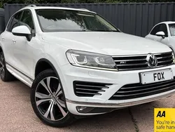White Used 2016 VW Touareg R-line SUV | £13,685 (Super price)