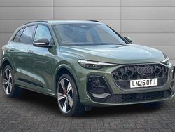 Green Used 2025 Audi Q5 Advanced SUV | £52,450