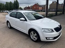 White Used 2016 Skoda Octavia SE Hatchback | £2,995 (Expensive)