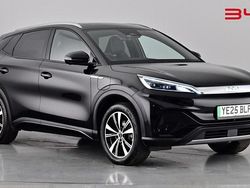 Night black Used 2025 BYD Atto 3 Comfort SUV | £22,990 (Fair price)