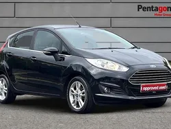 Used 2017 Ford Fiesta Zetec Hatchback | £7,426 (Fair price)
