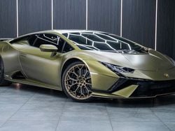 Green Used 2024 Lamborghini Huracán Coupe | £229,990