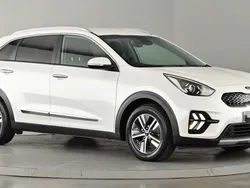Used 2022 Kia Niro 3 SUV | £14,950 (Fair price)