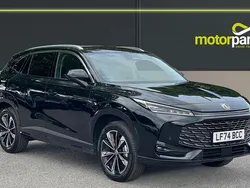 Black Used 2025 MG HS Trophy SUV | £22,000 (Expensive)