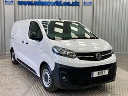 White Used 2020 Vauxhall Vivaro Edition Van | £8,495 (Super price)