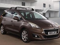 Brown Used 2014 Peugeot 5008 Allure MPV | £3,995 (Fair price)