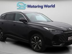 Black Used 2024 MG HS Trophy SUV | £20,500 (Expensive)