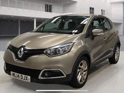 Beige Used 2014 Renault Captur Dynamique SUV | £4,595 (Good price)