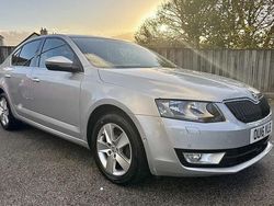 Brilliant silver metallic Used 2016 Skoda Octavia Business Line Hatchback | £8,995 (Fair price)