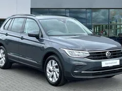Grey Used 2022 VW Tiguan Life SUV | £20,521 (Fair price)