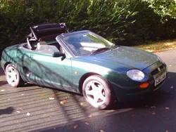 British racing green Used 1997 MG F Cabriolet | £3,000 (Super price)