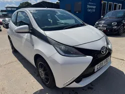 White Used 2015 Toyota Aygo X-play Hatchback | £4,195 (Fair price)