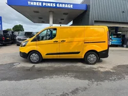 Yellow Used 2020 Ford Transit Custom Van | £7,912 (Good price)