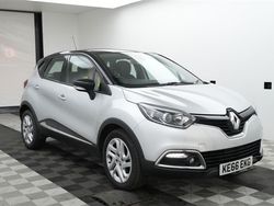 Silver Used 2017 Renault Captur Dynamique SUV | £7,690 (Fair price)