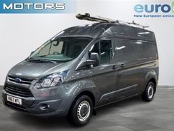 Grey Used 2018 Ford Transit Custom Van | £11,994 (Expensive)