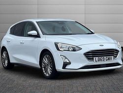 Frozen white Used 2019 Ford Focus Titanium X Hatchback | £9,650 (Fair price)