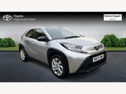 Silver Used 2022 Toyota Aygo X PURE SUV | £11,502