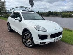 White Used 2015 Porsche Cayenne SUV | £17,999 (Good price)