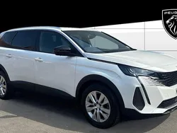 White Used 2023 Peugeot 5008 Allure+ MPV | £19,892 (Fair price)