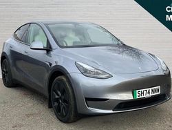 Grey Used 2025 Tesla Model Y Long Range RWD SUV | £37,568 (Expensive)