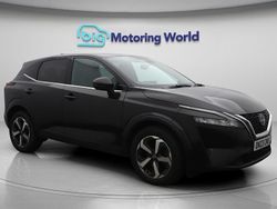 Black Used 2022 Nissan Qashqai N-Connecta SUV | £15,900 (Fair price)