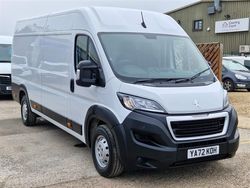White Used 2023 Peugeot Boxer Premium Van | £26,399 (Expensive)